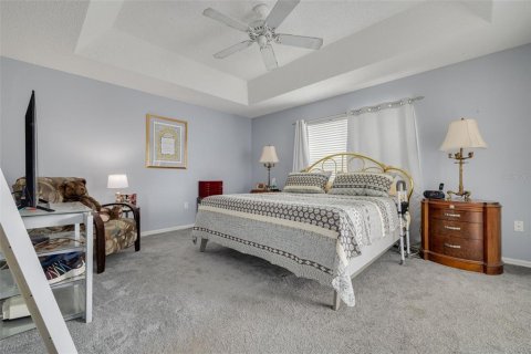 House in New Port Richey, Florida 3 bedrooms, 176.79 sq.m. № 2203839 - photo 16