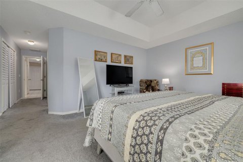 House in New Port Richey, Florida 3 bedrooms, 176.79 sq.m. № 2203839 - photo 18