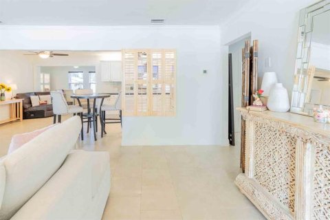 House in Clearwater, Florida 3 bedrooms, 161 sq.m. № 1787697 - photo 7