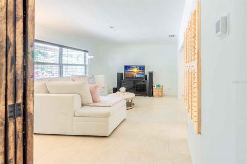 House in Clearwater, Florida 3 bedrooms, 161 sq.m. № 1787697 - photo 19
