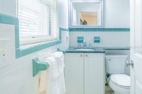 House in Clearwater, Florida 3 bedrooms, 161 sq.m. № 1787697 - photo 29