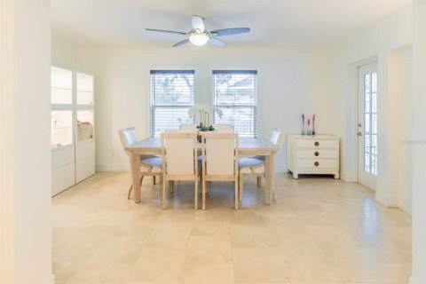 House in Clearwater, Florida 3 bedrooms, 161 sq.m. № 1787697 - photo 24