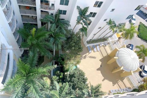 Снять в аренду кондоминиум в Холливуд, Флорида 1 спальня, 64.1м2, № 1988091 - фото 14