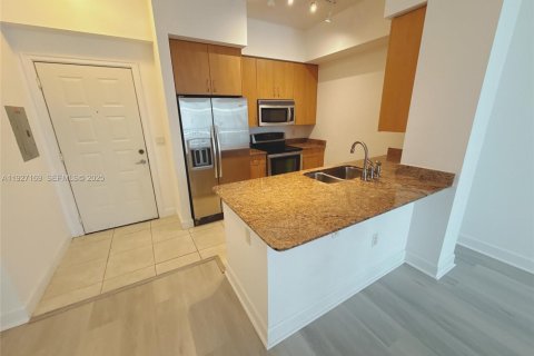 Снять в аренду кондоминиум в Холливуд, Флорида 1 спальня, 64.1м2, № 1988091 - фото 10