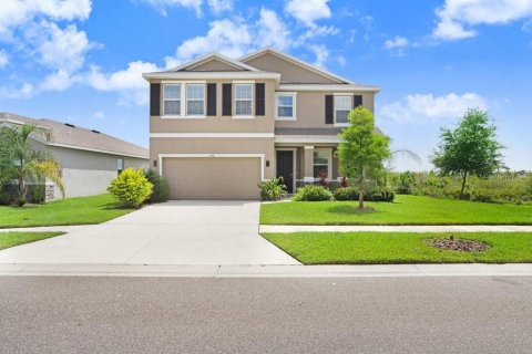 House in Wesley Chapel, Florida 4 bedrooms, 256.04 sq.m. № 1792154 - photo 18