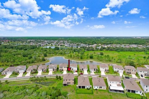 House in Wesley Chapel, Florida 4 bedrooms, 256.04 sq.m. № 1792154 - photo 10