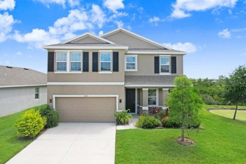 House in Wesley Chapel, Florida 4 bedrooms, 256.04 sq.m. № 1792154 - photo 1