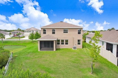 House in Wesley Chapel, Florida 4 bedrooms, 256.04 sq.m. № 1792154 - photo 8
