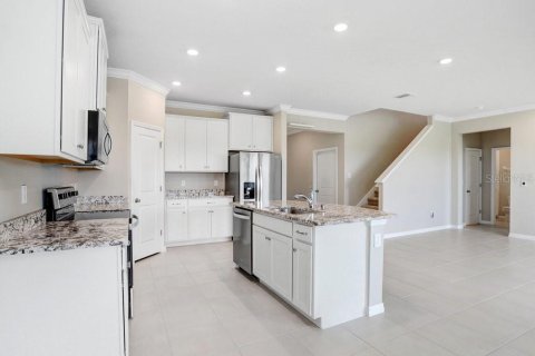 House in Wesley Chapel, Florida 4 bedrooms, 256.04 sq.m. № 1792154 - photo 30