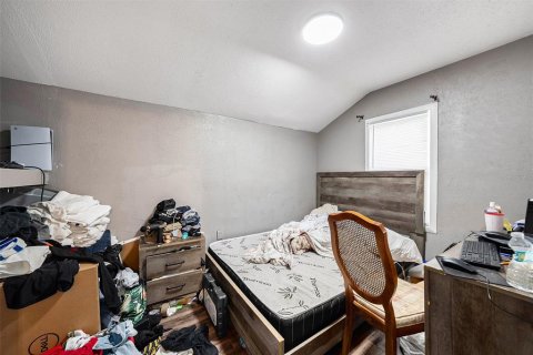 Propiedad comercial en venta en Tampa, Florida, 5 dormitorios, 126.9 m2 № 1906601 - foto 12
