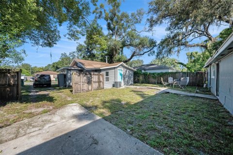 Propiedad comercial en venta en Tampa, Florida, 5 dormitorios, 126.9 m2 № 1906601 - foto 23