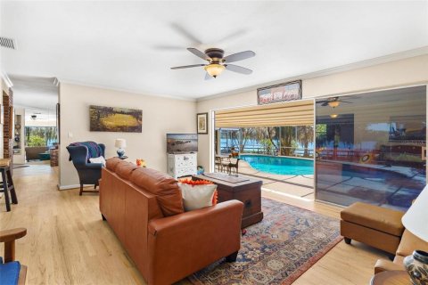 Casa en venta en Umatilla, Florida, 3 dormitorios, 220.92 m2 № 2218477 - foto 20