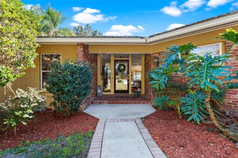 Casa en venta en Umatilla, Florida, 3 dormitorios, 220.92 m2 № 2218477 - foto 5