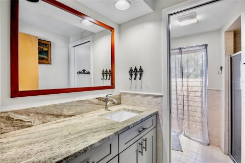Casa en venta en Sarasota, Florida, 4 dormitorios, 234.3 m2 № 2385716 - foto 29