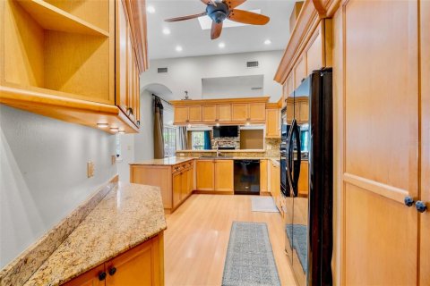 Casa en venta en Sarasota, Florida, 4 dormitorios, 234.3 m2 № 2385716 - foto 10