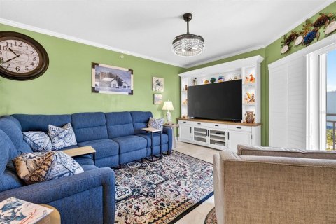 Condo in New Port Richey, Florida, 2 bedrooms № 2134703 - photo 19