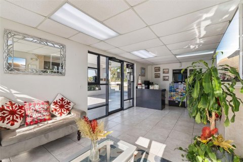 Hotel en venta en Kissimmee, Florida, 947.6 m2 № 2166398 - foto 8