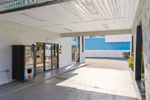 Hotel en venta en Kissimmee, Florida, 947.6 m2 № 2166398 - foto 6