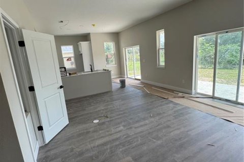 Casa en venta en Leesburg, Florida, 3 dormitorios, 152.64 m2 № 1817372 - foto 5