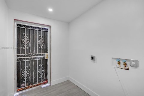 Купить виллу или дом в Опа-Локка, Флорида 3 спальни, 121.33м2, № 1957871 - фото 29