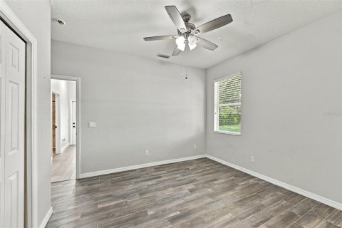 Casa en venta en Plant City, Florida, 4 dormitorios, 282.52 m2 № 2383743 - foto 23