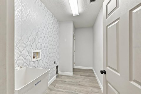 Casa en venta en Plant City, Florida, 4 dormitorios, 282.52 m2 № 2383743 - foto 18