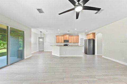 Casa en venta en Plant City, Florida, 4 dormitorios, 282.52 m2 № 2383743 - foto 14