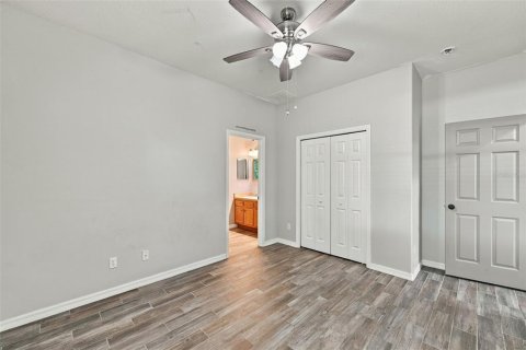 Casa en venta en Plant City, Florida, 4 dormitorios, 282.52 m2 № 2383743 - foto 24