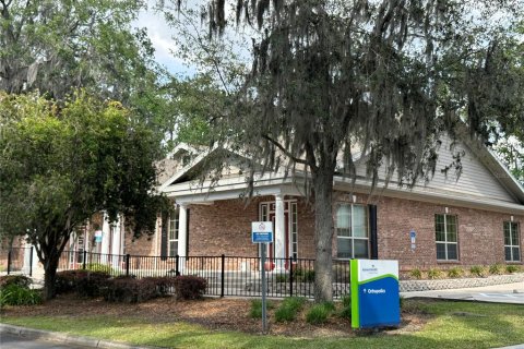 Immobilier commercial à louer à Ocala, Floride: 348.2 m2 № 1782960 - photo 2