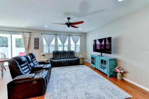 House in Sarasota, Florida 4 bedrooms, 172.89 sq.m. № 1916136 - photo 21