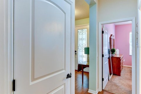 House in Sarasota, Florida 4 bedrooms, 172.89 sq.m. № 1916136 - photo 30