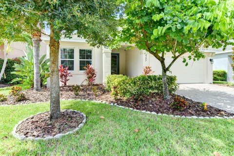 House in Sarasota, Florida 4 bedrooms, 172.89 sq.m. № 1916136 - photo 2