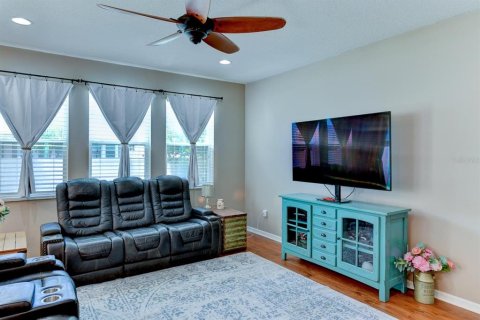 House in Sarasota, Florida 4 bedrooms, 172.89 sq.m. № 1916136 - photo 22