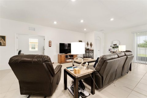 Villa ou maison à vendre à Ocala, Floride: 3 chambres, 172.15 m2 № 1808138 - photo 5