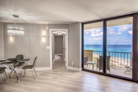 Condo in Riviera Beach, Florida, 2 bedrooms  № 2260943 - photo 7