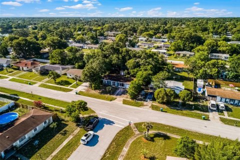 Купить виллу или дом в Делтона, Флорида 6 комнат, 78.41м2, № 1807332 - фото 27