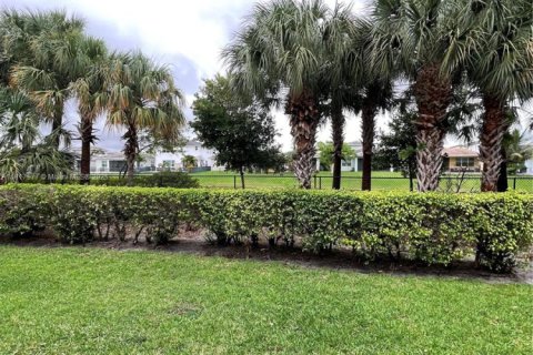 Condo in Deerfield Beach, Florida, 2 bedrooms  № 1937535 - photo 16
