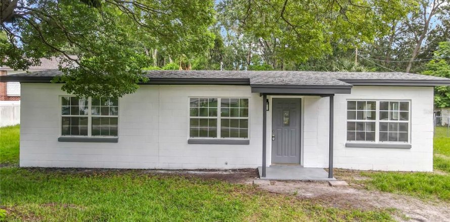 House in Sanford, Florida 2 bedrooms, 95.69 sq.m. № 1841927