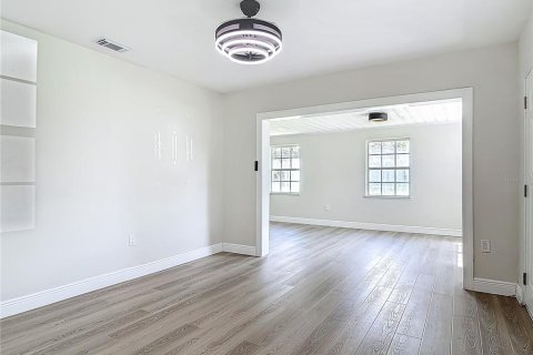 House in Sanford, Florida 2 bedrooms, 95.69 sq.m. № 1841927 - photo 9