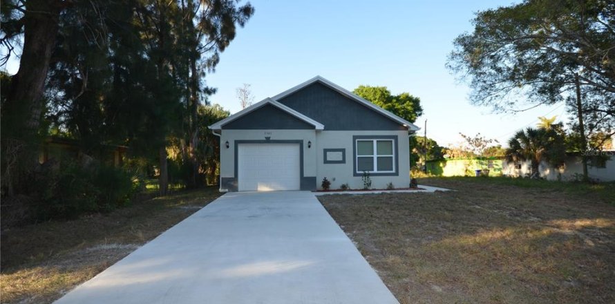 Casa en Fort Myers, Florida 4 dormitorios, 116.78 m2 № 2091477