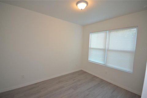 Casa en alquiler en Fort Myers, Florida, 4 dormitorios, 116.78 m2 № 2091477 - foto 9