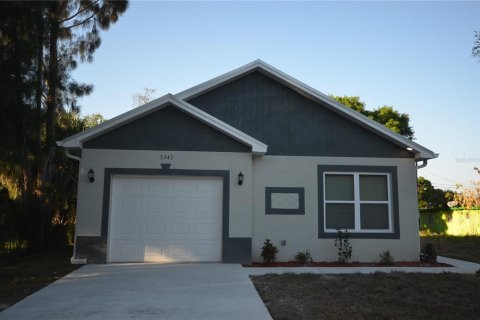 Casa en alquiler en Fort Myers, Florida, 4 dormitorios, 116.78 m2 № 2091477 - foto 2