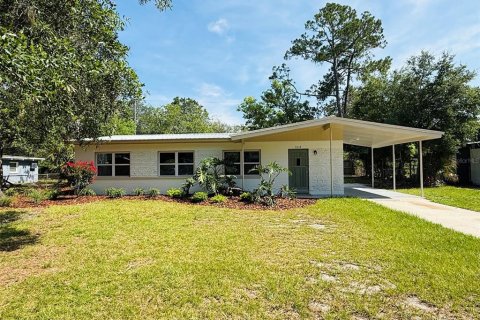 House in Gainesville, Florida 3 bedrooms, 108.51 sq.m. № 2225015 - photo 2