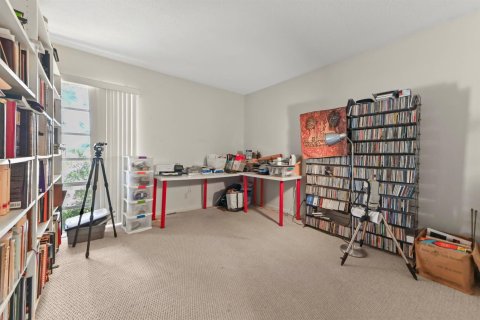 Condo in West Palm Beach, Florida, 2 bedrooms  № 2171530 - photo 14