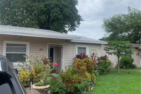 Villa ou maison à vendre à North Lauderdale, Floride: 3 chambres, 102.19 m2 № 1966659 - photo 23