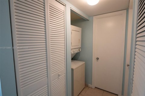 Copropriété à vendre à Plantation, Floride: 2 chambres, 127.28 m2 № 2089484 - photo 19