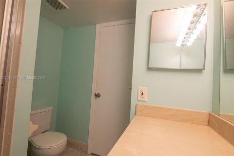 Copropriété à vendre à Plantation, Floride: 2 chambres, 127.28 m2 № 2089484 - photo 15