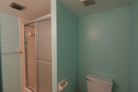 Copropriété à vendre à Plantation, Floride: 2 chambres, 127.28 m2 № 2089484 - photo 14
