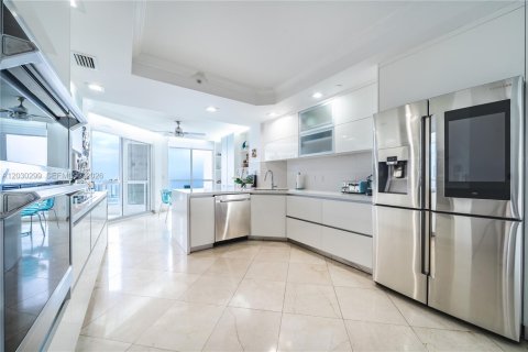 Купить кондоминиум в Авентура, Флорида 3 спальни, 226.68м2, № 2153882 - фото 30