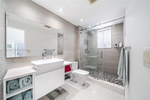 Купить кондоминиум в Авентура, Флорида 3 спальни, 226.68м2, № 2153882 - фото 24